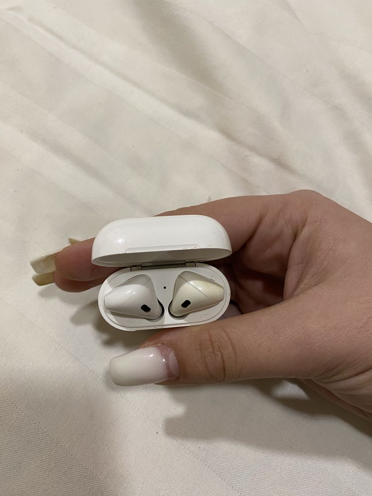 Apple AirPods 2 с гаранция