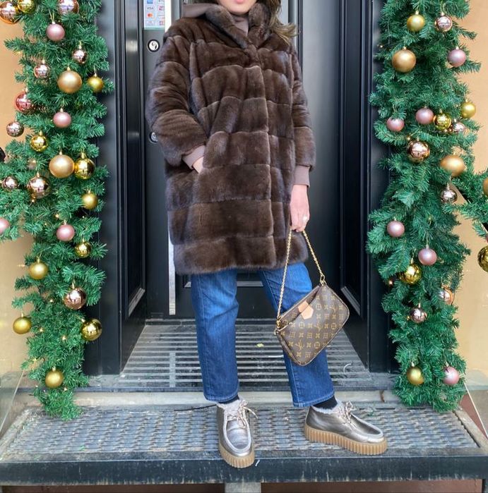 Шикарная Греческая  норковая шуба CASIANI MANZARI