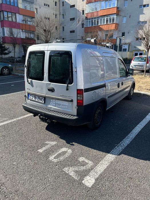 Vând sau schimb: Opel Combo 2009