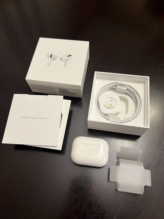 Оригинал. AirPods Pro with Wireless Charging Case