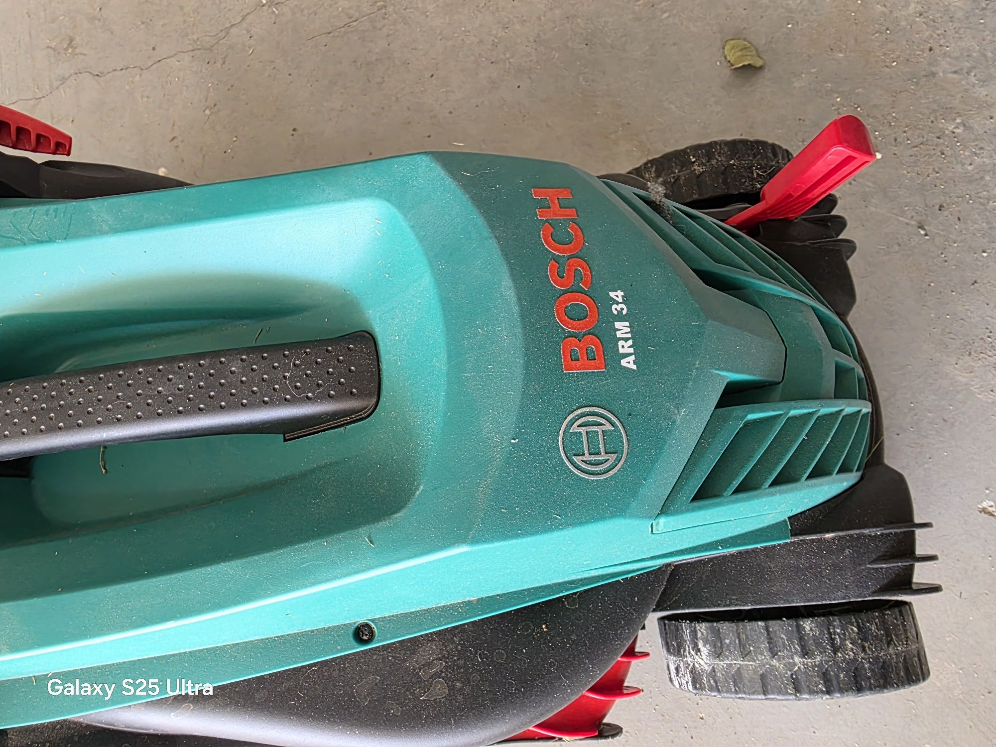 Косачка bosch Arm 34