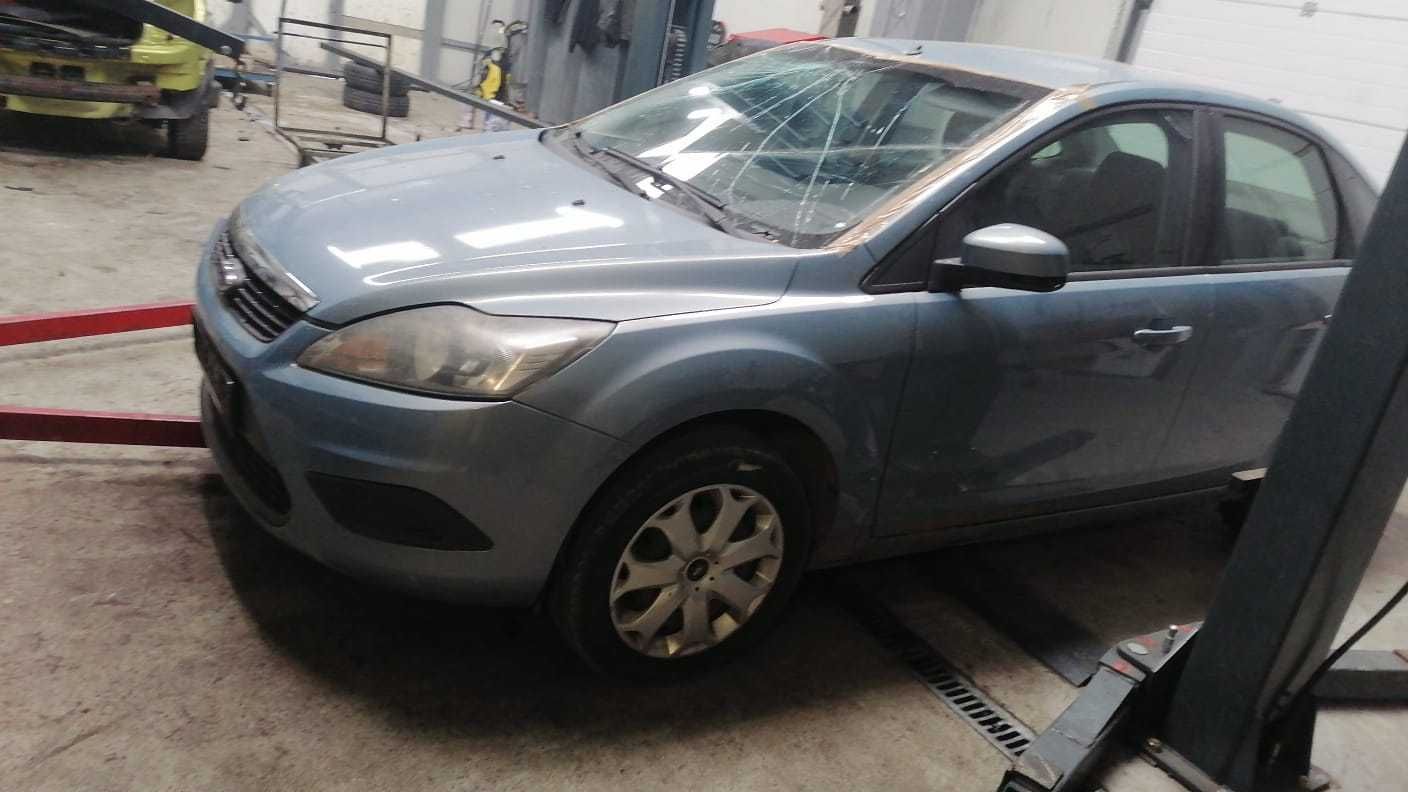 Cutie viteze Ford Focus 2 1.8 tdci