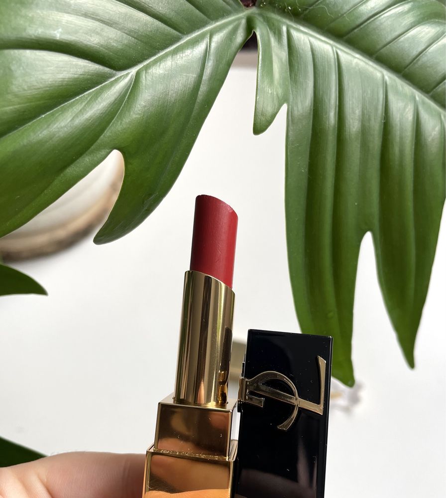 YSL Yves Saint Laurent Rouge Pur Couture