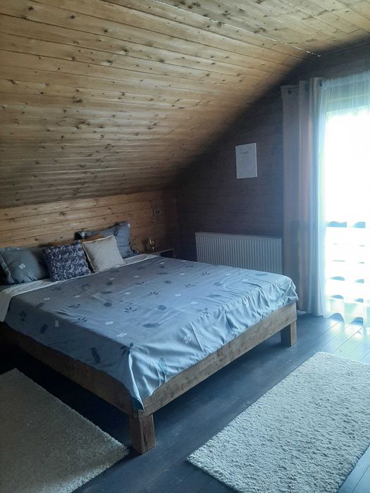Cabană la padure
