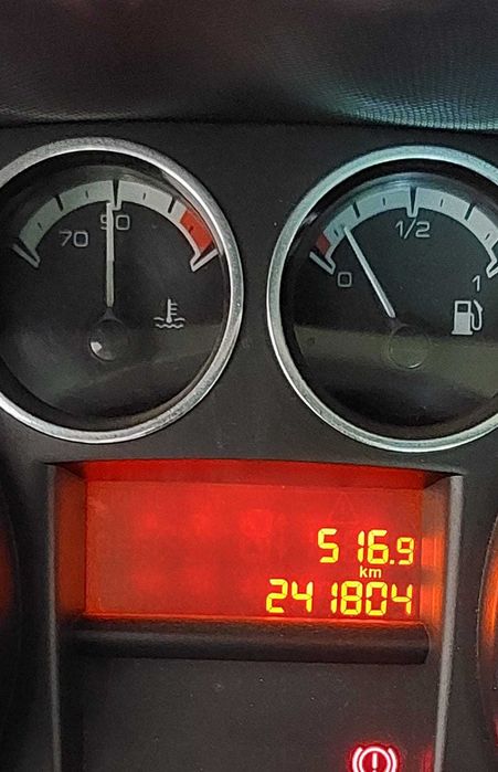 Peugeot 308 SW 1.6HDi Panoramic