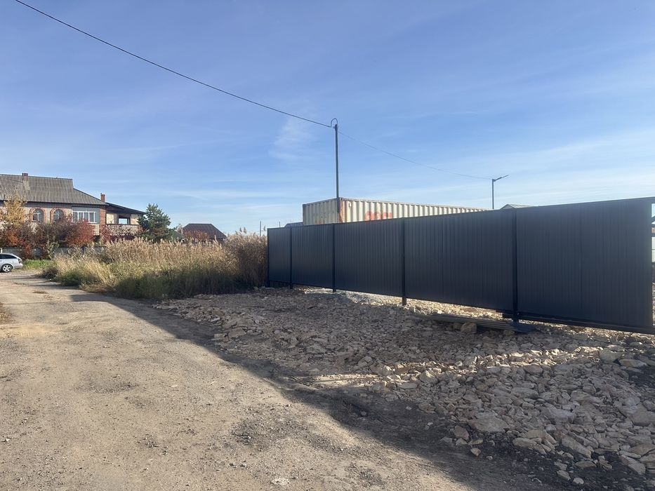 Продам земельный участок в старом Солнечном