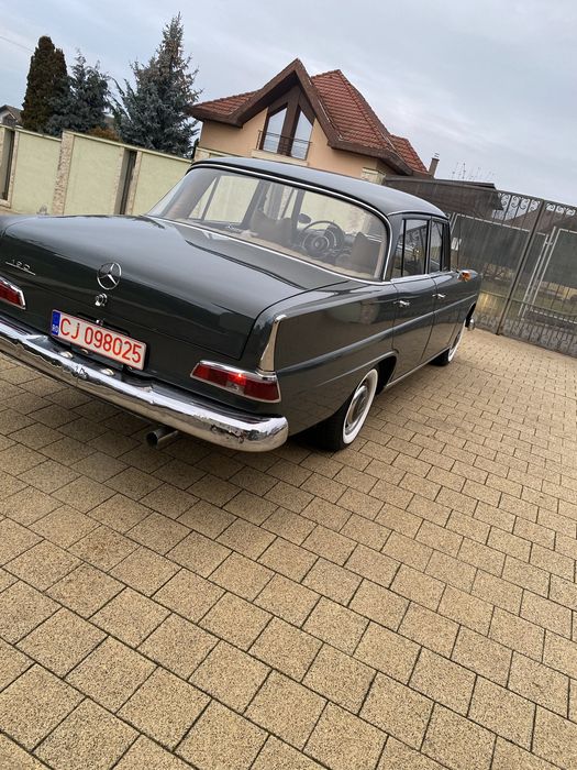 Vand Mercedes C190,w110,an 1962,inmariculat vehicul istoric