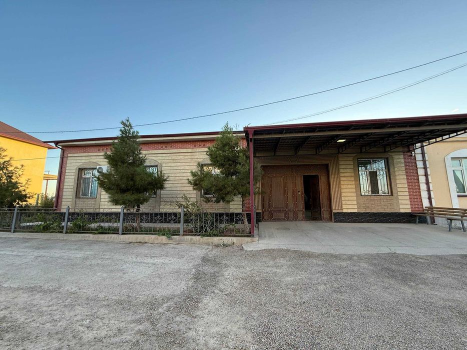 TAYYOR 6 SOTIQLI kottedj sotiladi