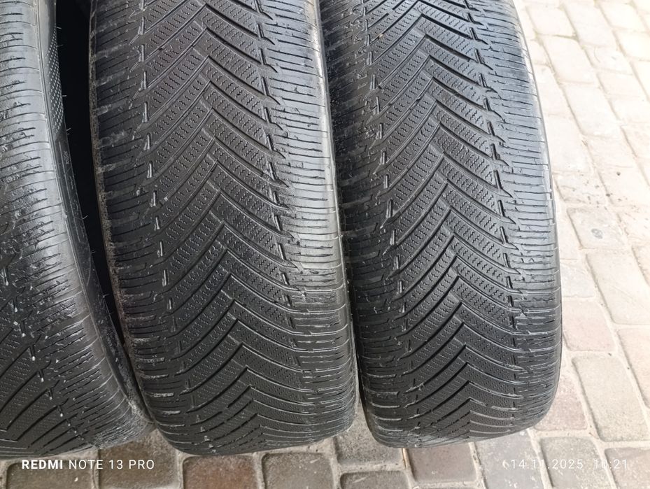 Балон Бивайди размер 18/4 шт 245*50