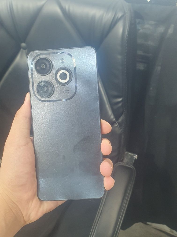 Infinix Smart 8 ..