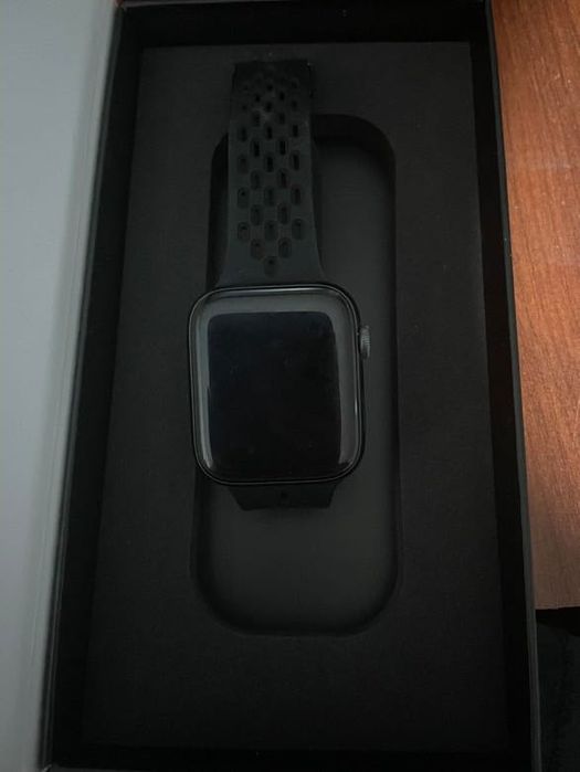 Apple Watch Series 6