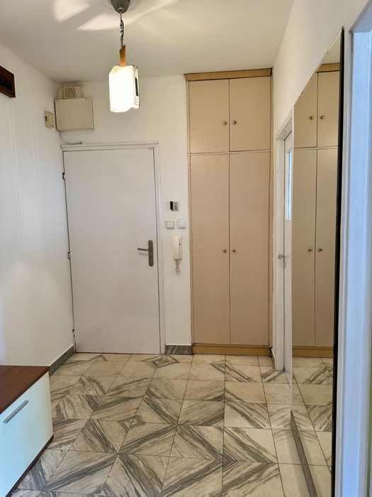 Дава се под наем Четиристаен апартамент в София, Белите брези - 120 кв.м за 700 € - Снимка #7