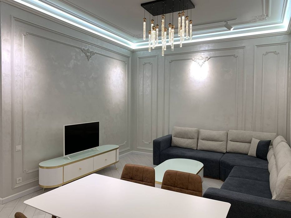 Срочно аренда  квартера ц2 алайиски  навастройка