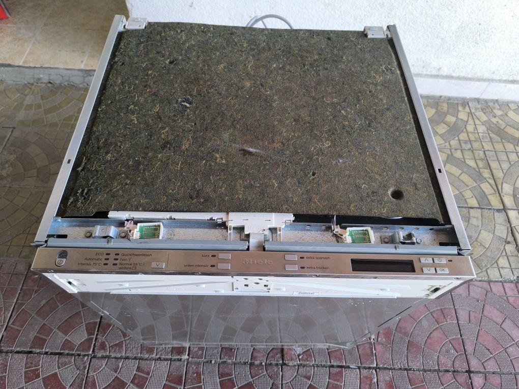 Съдомиялна Miele G 6860 SCVI
