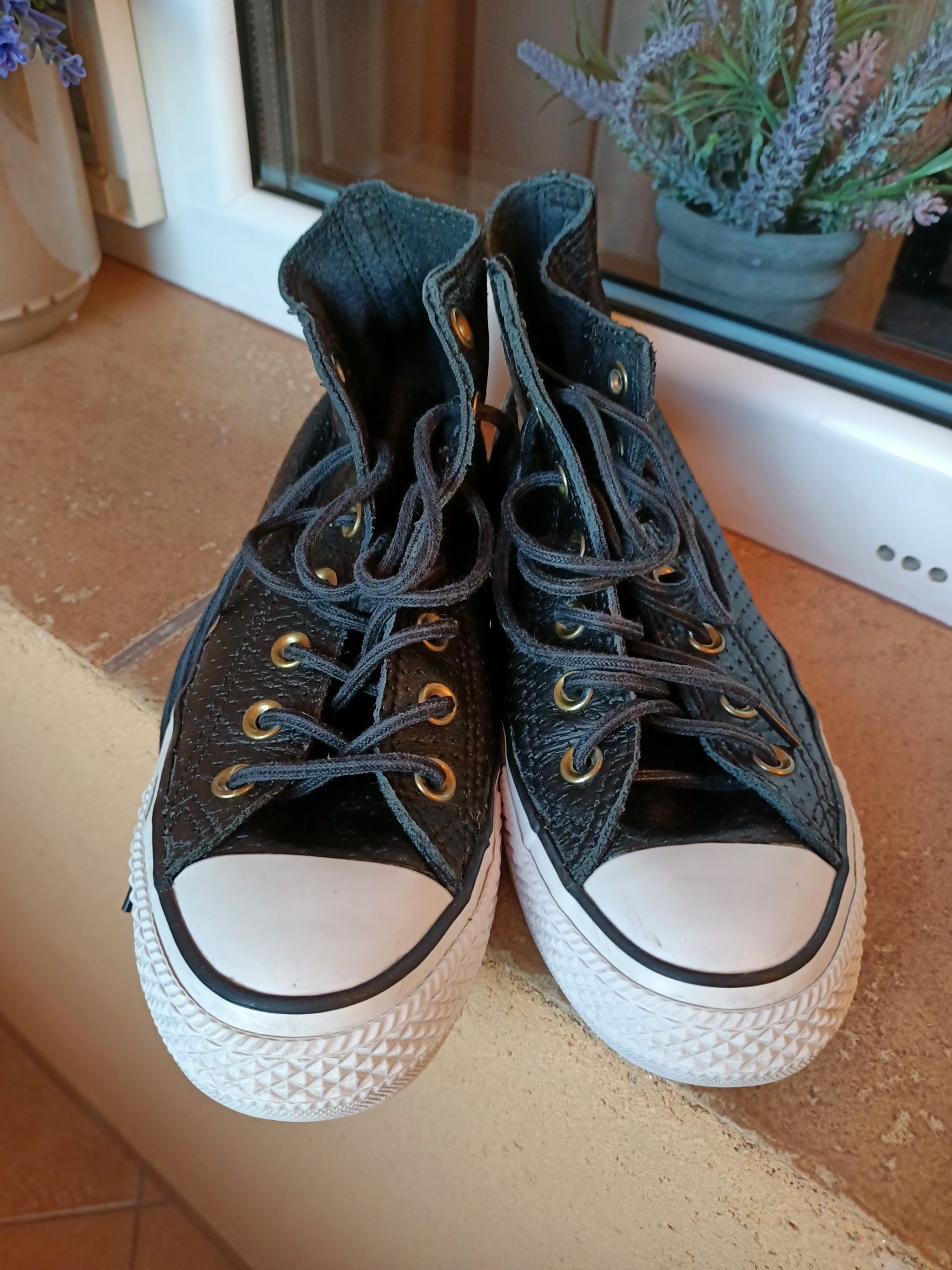 Converse Negri piele