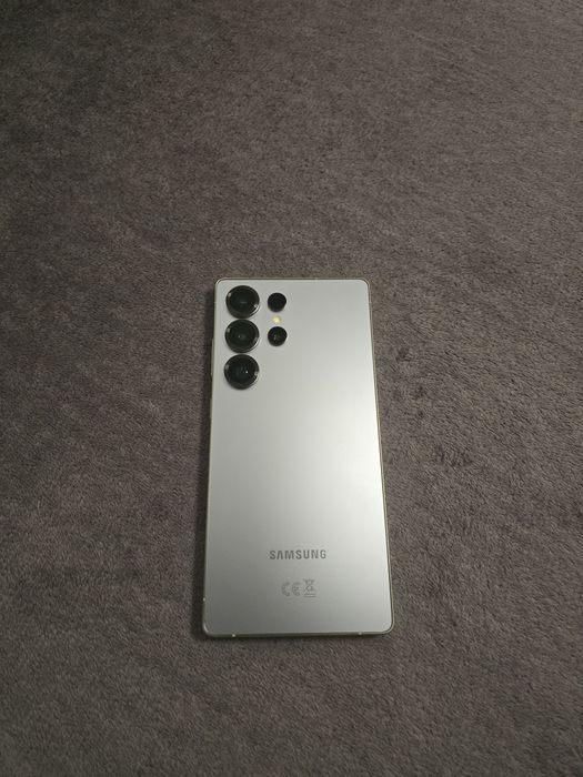 Vand/schimb Samsung S25 Ultra/512 gb Nou