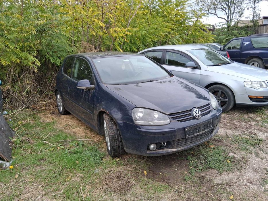 Голф 5 1.6 на части