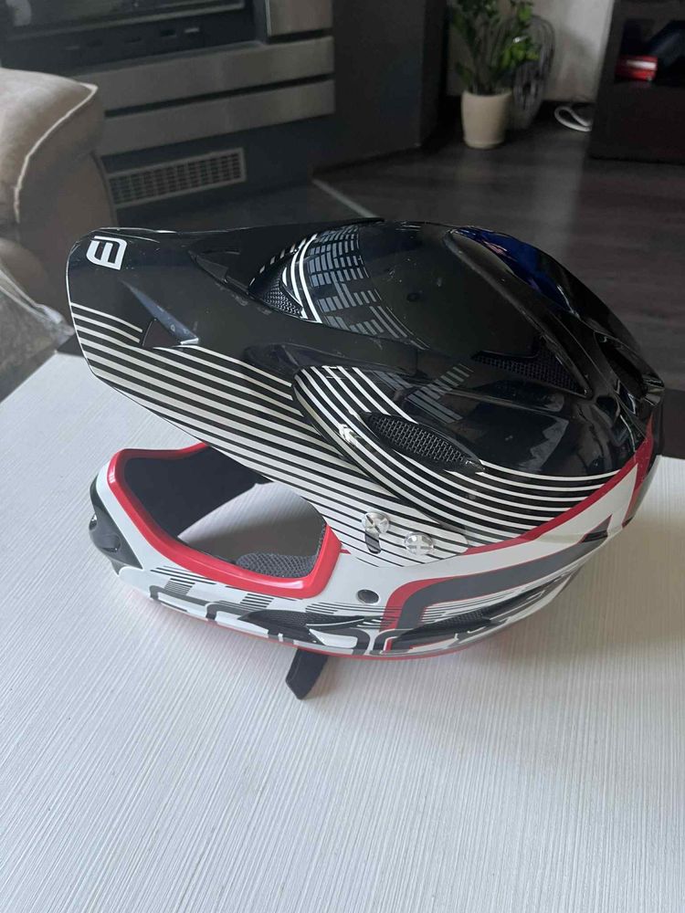 DH каска Force Tiger бяла