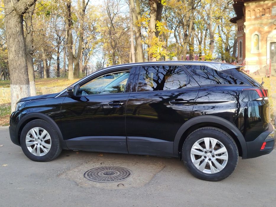 Peugeot 3008 Peugeot 3008 Active , 1.2 l , benzină , 130 CP, 2019