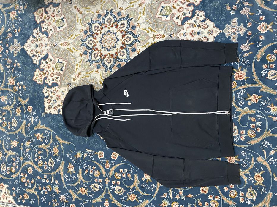 Nike Zip Hoodie
