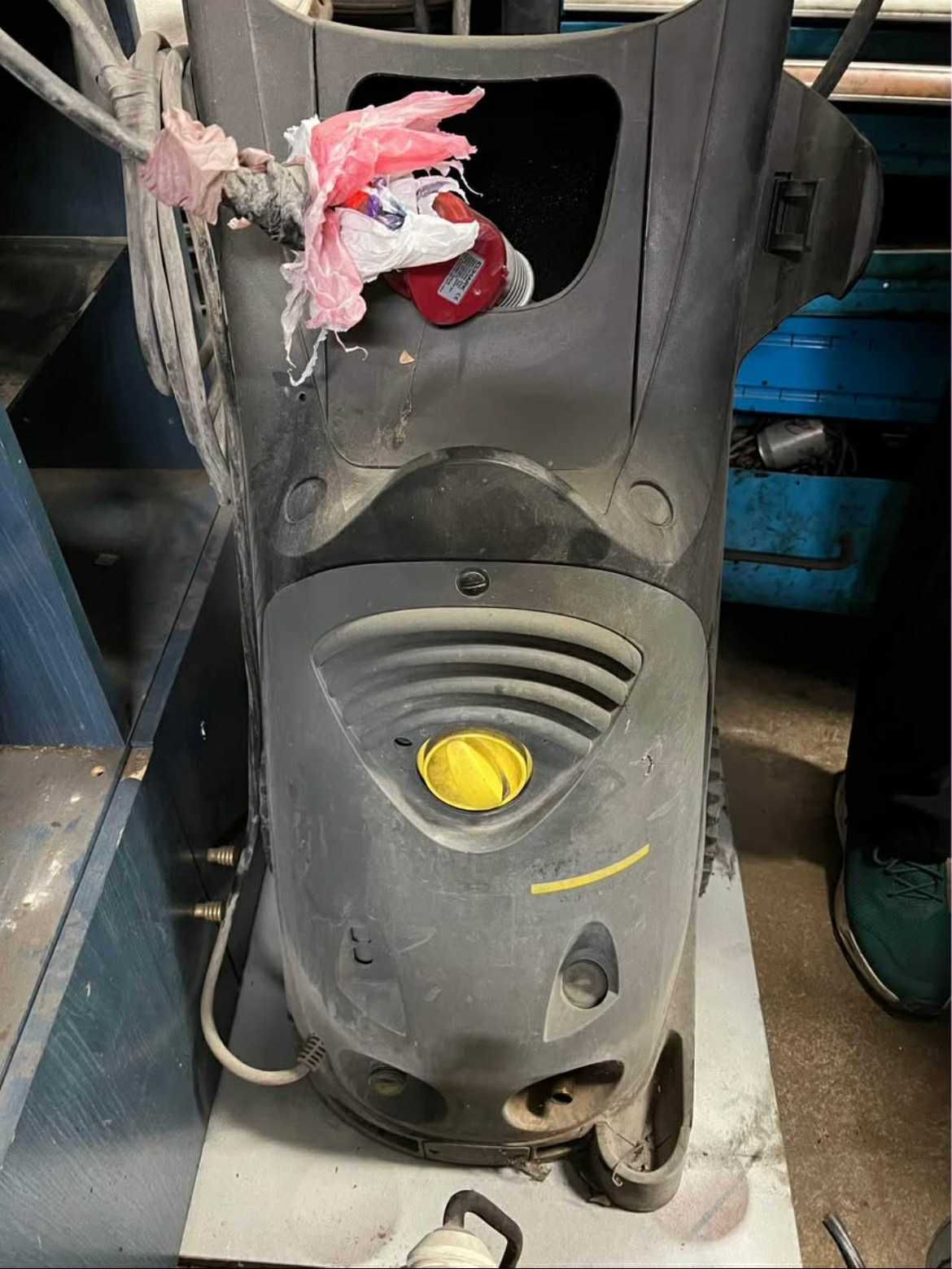 Професионална водоструйка Karcher + подарък небулизатор
