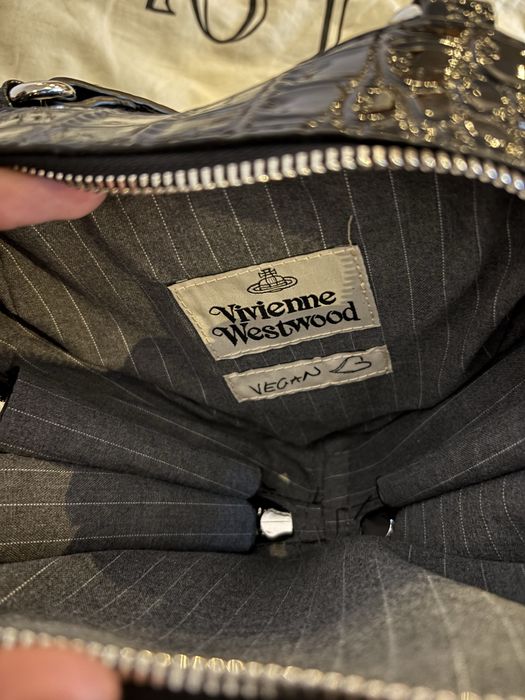 Geanta vivienne westood inima