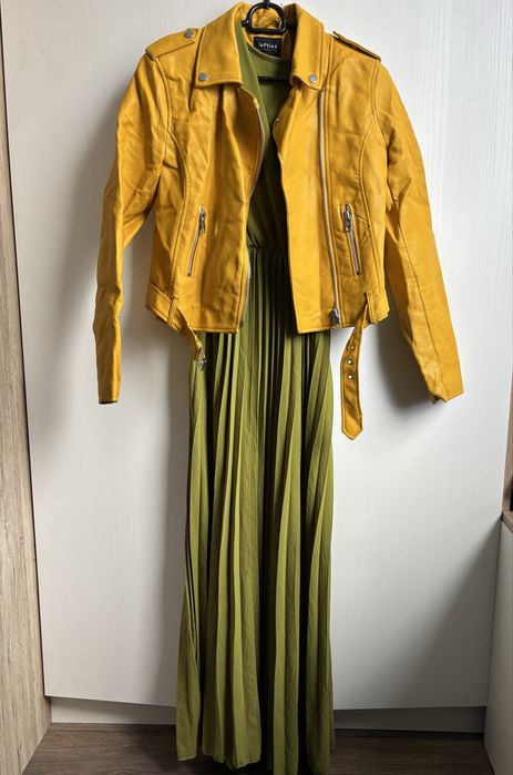 Рокля и кожено яке подарък