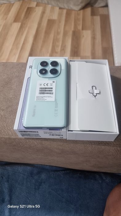 Vand schimb 3 telefoane acept schimb doar cu s 23 ultra