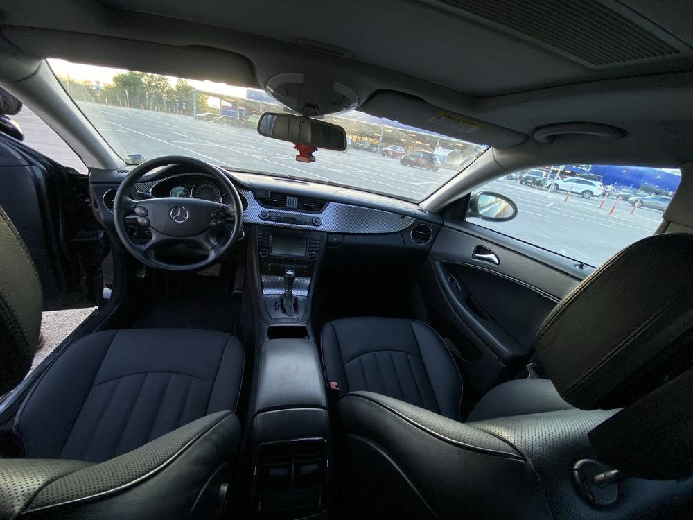 Продавам Mercedes CLS350 CGI 292к.с бензин