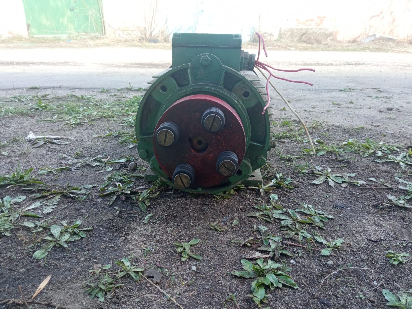 Электродвигатель