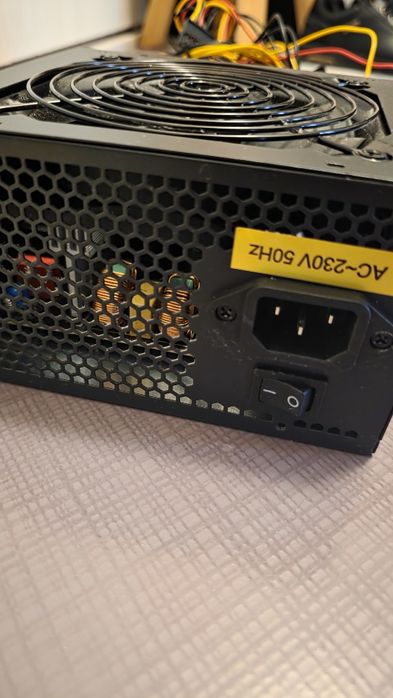 Sursa de alimentare PC 500W