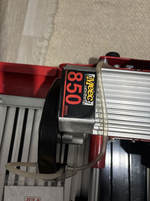 Taiere faianta gresie marmura