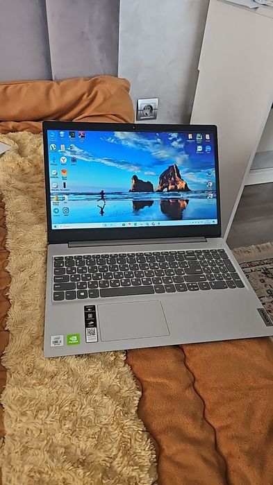 Lenovo ideapad 3