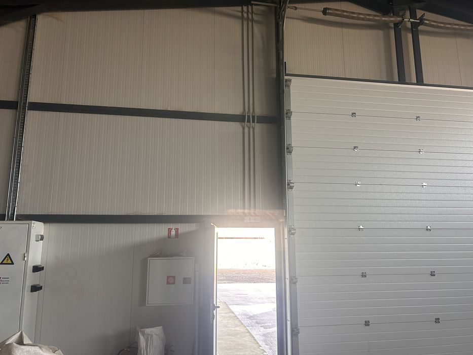 Хале склад под наем