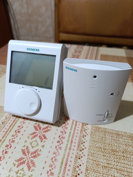Termostat ambiental wireless Siemens RDH100RF