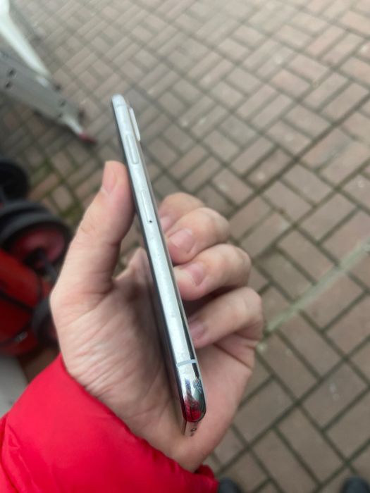 Vand sau schimb Iphone xS