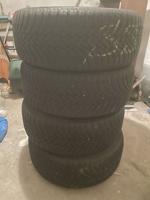 Vand set 4 cauciucuri iarna runflat 225/55/R17