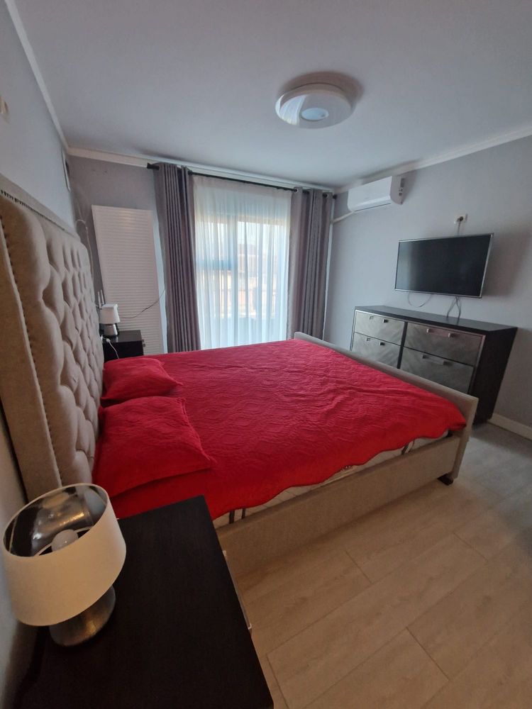 Vila contemporana de vanzare- mobilata si utilata complet