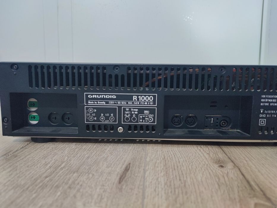 Amplificator Grundig R 1000 statie amplituner