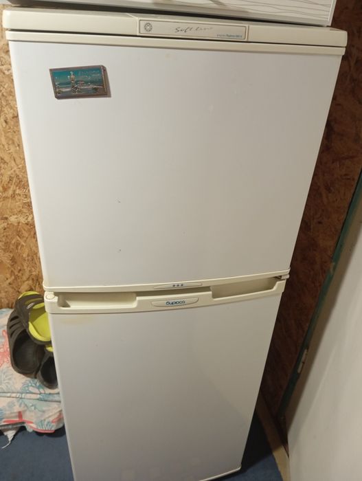 Продам холодильник