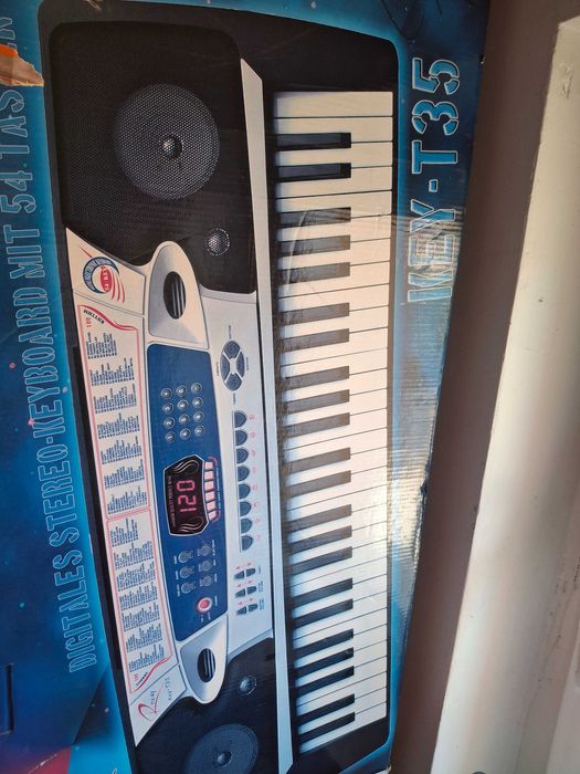 Синтезатор  KEY T 35 употребаван