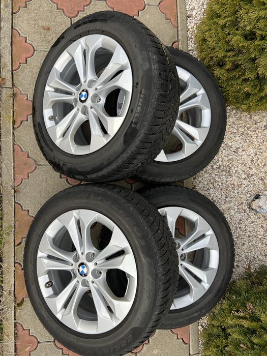 Jante BMW r17 + cauciucuri PIRELLI iarna - stare ireprosabila