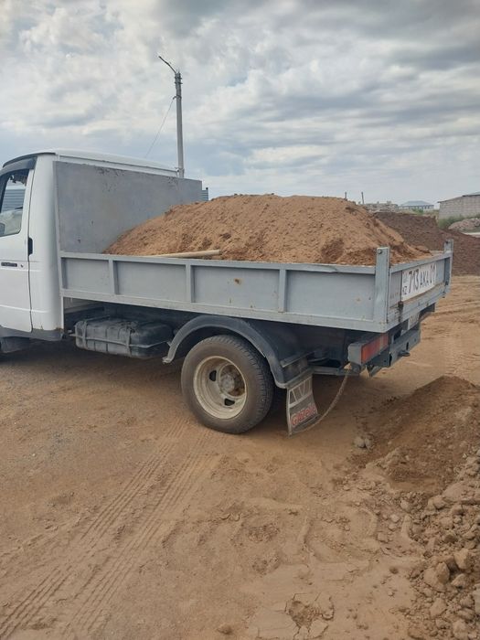 Песок щебень отсев, уголь чернозём глина фреза. Грузоперевозки.