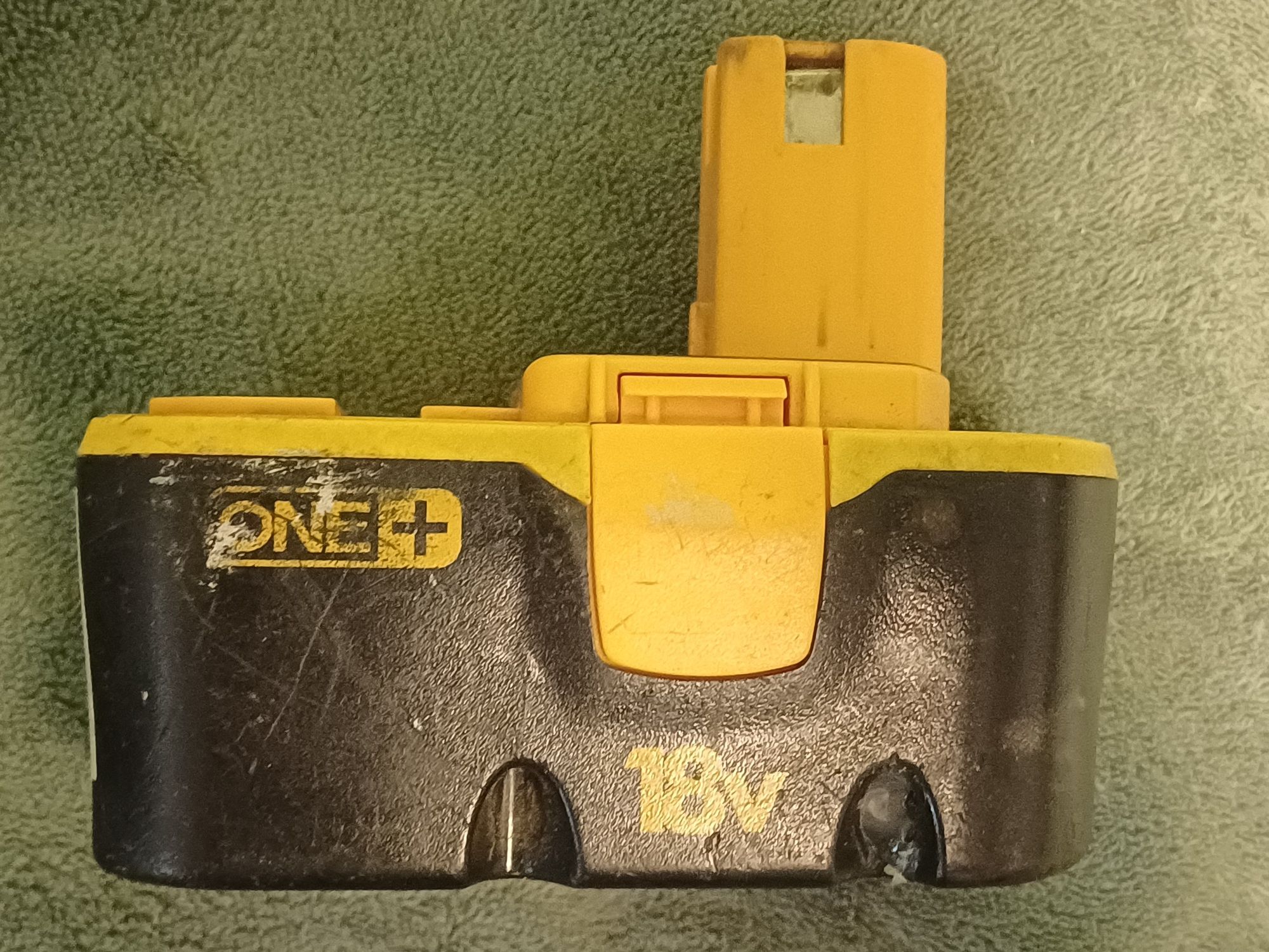 Baterie Ryobi 18v 3A  cu celule li ion si BMS. Celulele sunt noi