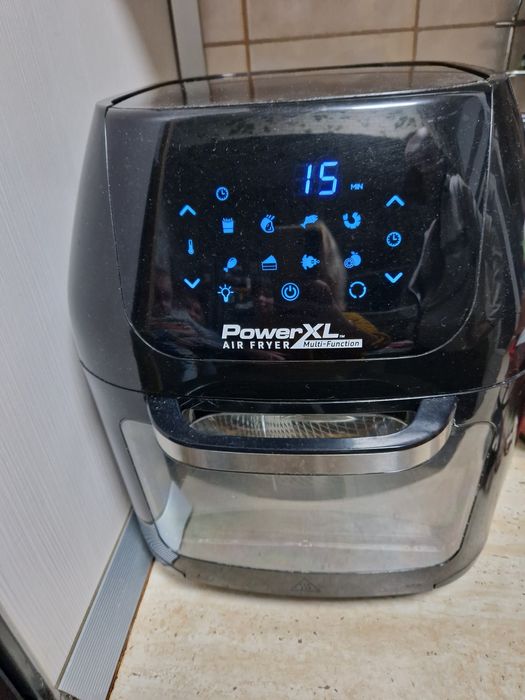 Friptueza  multi funcțională.