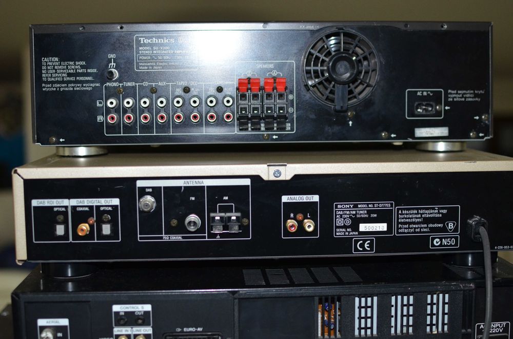 Tuner Sony ST-D 777 ES sampanie