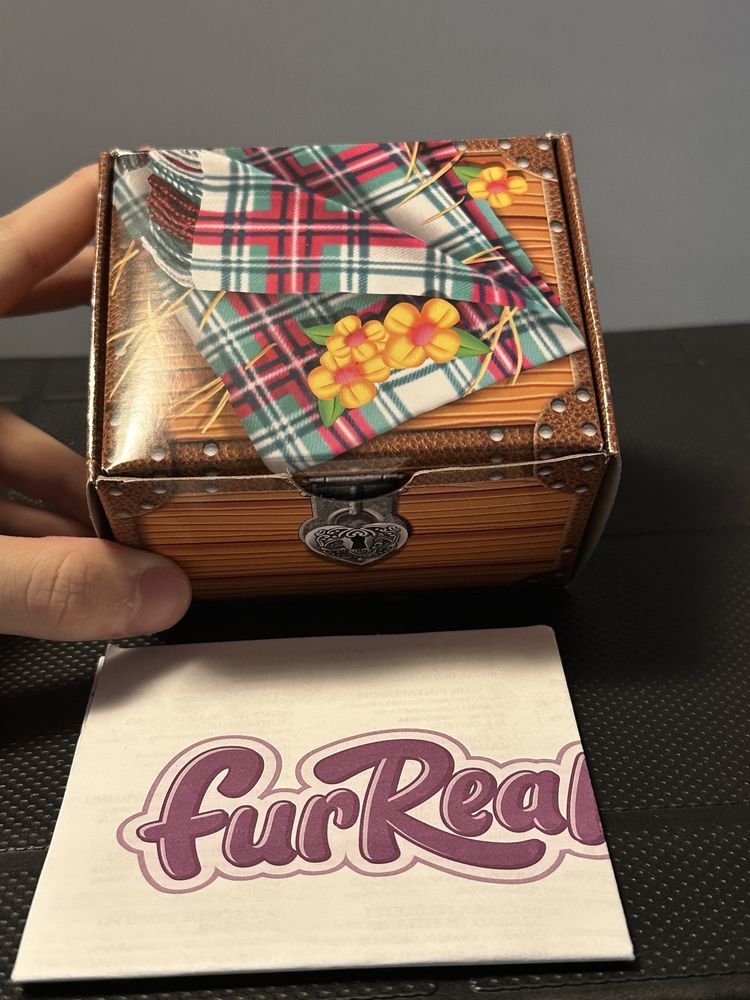 Интерактивно пони Furreal friends cinnamon