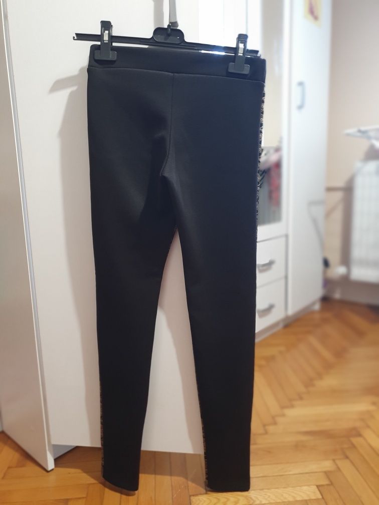 Pantaloni eleganți pentru club