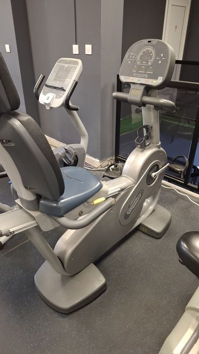 2 броя велоаргометри