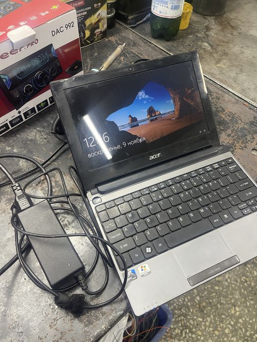 Noutbook acer sotiladi